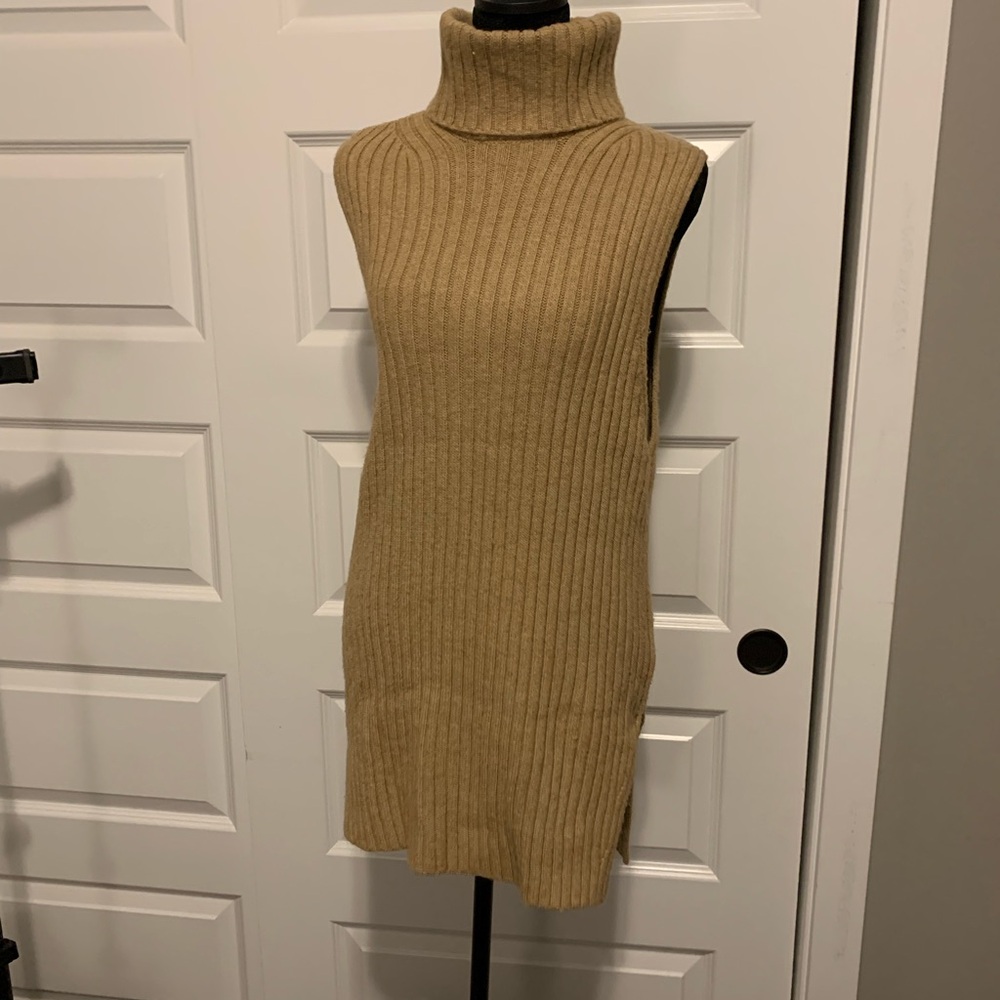 H&M Ribbed Sleeveless Turtleneck Sweater Dress in Camel
